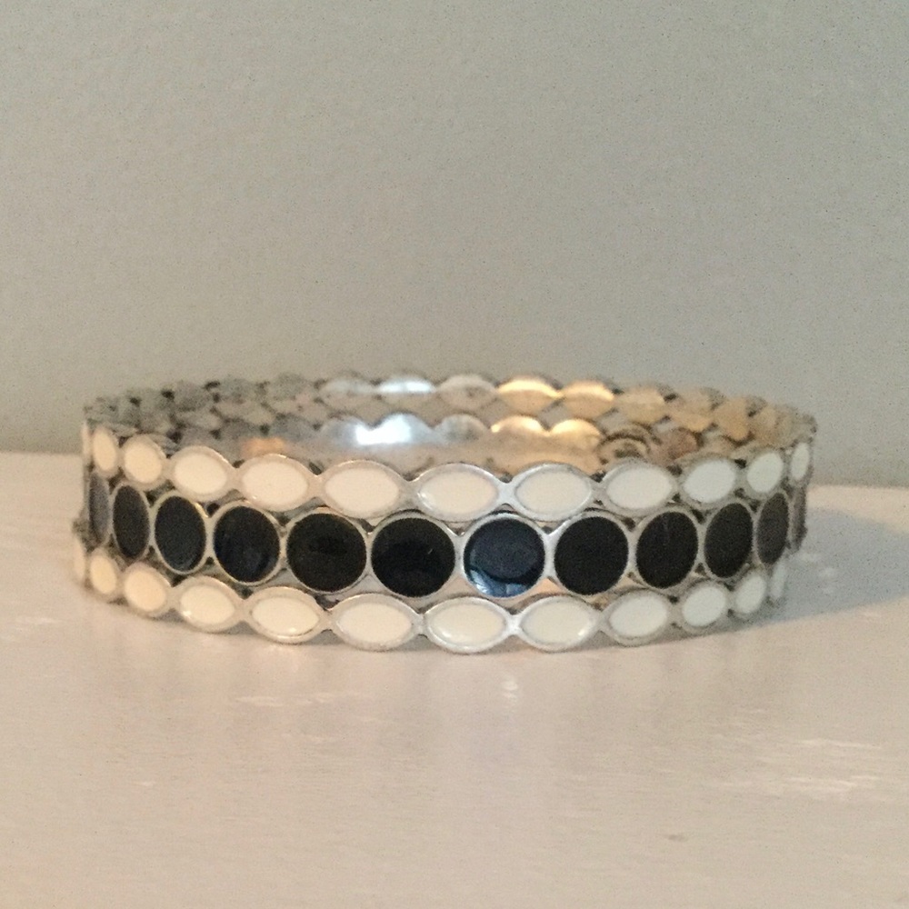 ✨ Premier Designs Black & White Bangles - set of 3